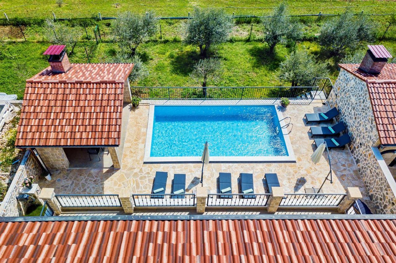 Luxury Stone Villa With Pool - Brisevo ภายนอก รูปภาพ